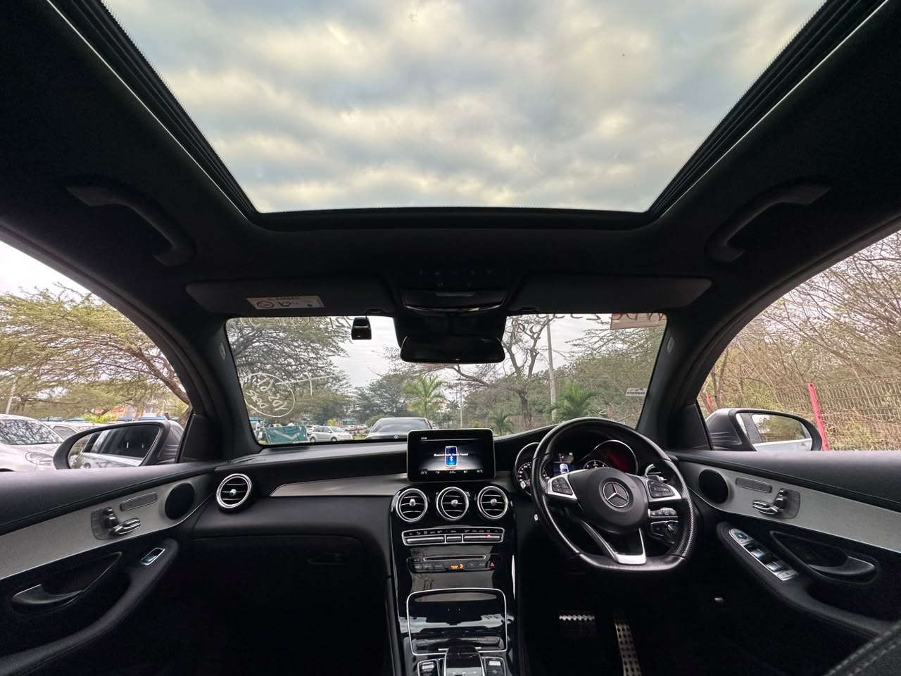 Mercedes-Benz GLC Coupe thumbnail 7